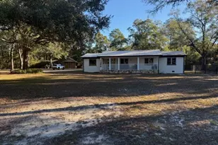 1259 Black Creek Blvd, Freeport, FL 32439 - Photo 14