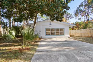 3915 Wasp St, Panama City Beach, FL 32408 - Photo 12