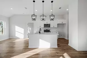 2804 Blackbird Ct, Crestview, FL 32539 - Photo 8