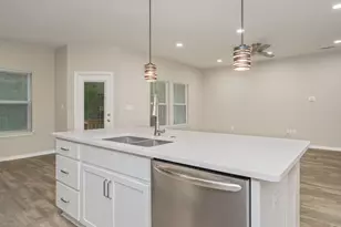 6737 Sarah Ann Way, Laurel Hill, FL 32567 - Photo 12