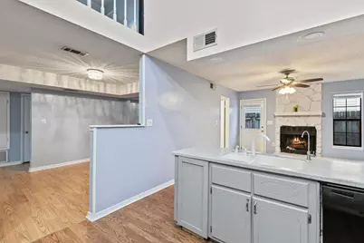 803 Holbrook Circle, Fort Walton Beach, FL 32547 - Photo 16