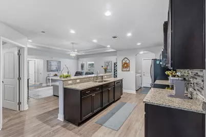 1827 Sundown Dr, Navarre, FL 32566 - Photo 16