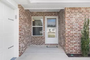 1827 Sundown Dr, Navarre, FL 32566 - Photo 8