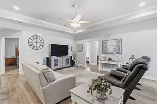 1827 Sundown Dr, Navarre, FL 32566 - Photo 10