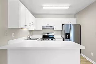 17642 Front Beach Rd, Panama City Beach, FL 32413 - Photo 6