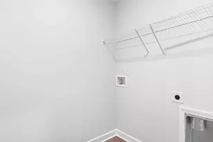 2078 Wiregrass St, Navarre, FL 32566 - Photo 10