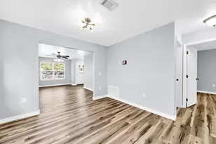 609 E Edney Ave E, Crestview, FL 32536 - Photo 18