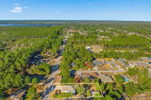 2202 Avenida De Sol, Navarre, FL 32566 - Photo 52