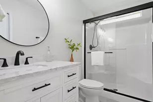 2202 Avenida De Sol, Navarre, FL 32566 - Photo 14