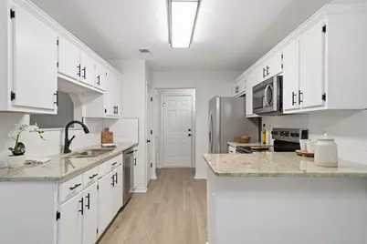 2202 Avenida De Sol, Navarre, FL 32566 - Photo 4