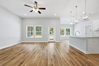 6104 Mildred's Way, Crestview, FL 32539 - Photo 2