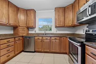 9 Walnut Ave, Shalimar, FL 32579 - Photo 8