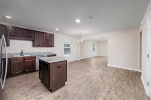 617 Fanny Ann Way, Freeport, FL 32439 - Photo 2