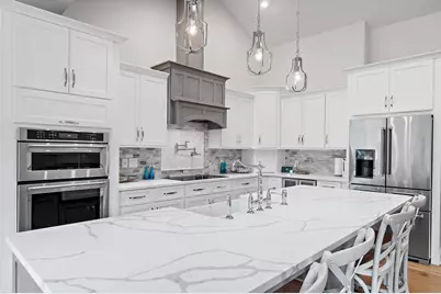 1402 E Baytowne Avenue E, Miramar Beach, FL 32550 - Photo 2