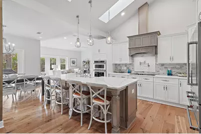 1402 E Baytowne Avenue E, Miramar Beach, FL 32550 - Photo 4