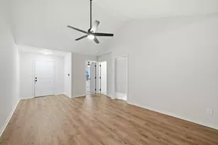 420 E Williams Ave E, Crestview, FL 32539 - Photo 14