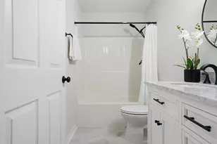 420 E Williams Ave E, Crestview, FL 32539 - Photo 16