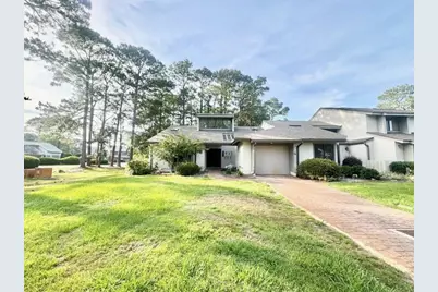 155 Gleneagles Drive, Niceville, FL 32578 - Photo 1