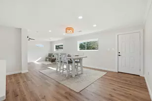 227 NW Katherine Pl NW, Fort Walton Beach, FL 32548 - Photo 4