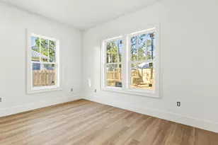 61 E Grizzly Street E, Freeport, FL 32439 - Photo 14