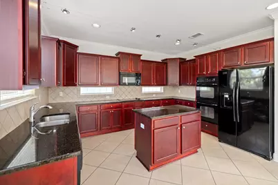 876 Solimar Way, Mary Esther, FL 32569 - Photo 12