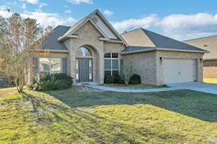 3589 Autumn Woods Dr, Crestview, FL 32539 - Photo 4