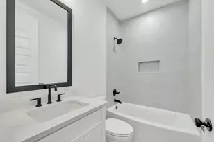 4264 Ida Coon Circle Circle, Niceville, FL 32578 - Photo 14