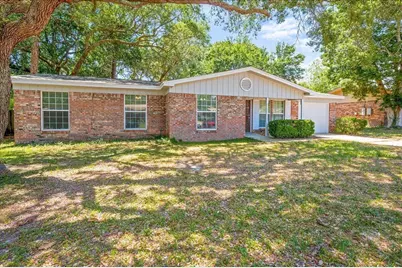 107 Alan A Dale Drive, Niceville, FL 32578 - Photo 2