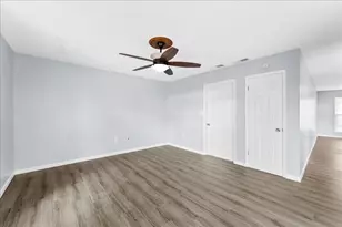 107 Alan A Dale Dr, Niceville, FL 32578 - Photo 10