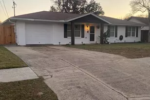 840 Boulevard De L'Orleans, Mary Esther, FL 32569 - Photo 2