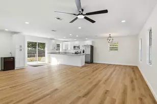 3520 Tide Dr, Pensacola, FL 32504 - Photo 16