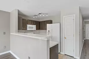 266 Swaying Pine Ct, Crestview, FL 32539 - Photo 8