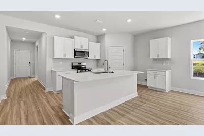 8135 Fox Hunt Drive, Milton, FL 32583 - Photo 2