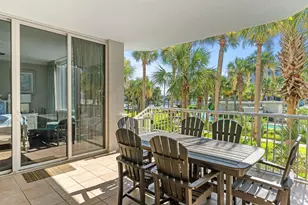 1326 SE Miracle Strip Parkway SE, Fort Walton Beach, FL 32548 - Photo 1