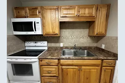 320 Okaloosa Avenue, Valparaiso, FL 32580 - Photo 2