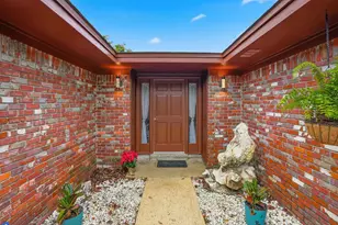 22 E Casa Loma Dr E, Mary Esther, FL 32569 - Photo 8