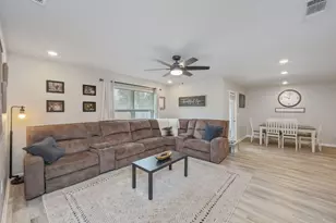 5370 Wyndell Cir, Crestview, FL 32539 - Photo 6