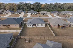 5839 Crestlake Dr, Crestview, FL 32536 - Photo 20