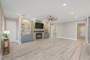 764 Woods Dr, Niceville, FL 32578 - Photo 10