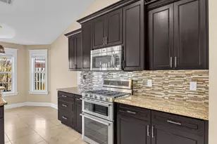 4009 Lauren Ct, Destin, FL 32541 - Photo 10