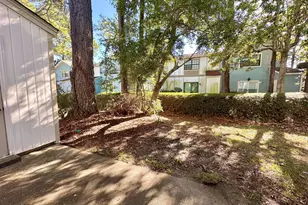223 Oxford Ct, Mary Esther, FL 32569 - Photo 30