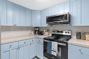 308 Miracle Strip Pkwy, Fort Walton Beach, FL 32548 - Photo 10