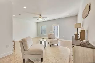 151 E Iron Horse Dr E, Crestview, FL 32539 - Photo 10