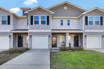 151 E Iron Horse Drive E, Crestview, FL 32539 - Photo 1
