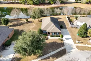 56 Camellia Ln, Freeport, FL 32439 - Photo 1