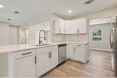 1411 28th Street, Niceville, FL 32578 - Photo 2