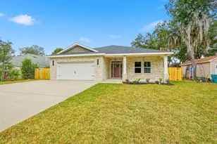 15 Plew Ave, Shalimar, FL 32579 - Photo 1