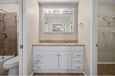 7226 Dogwood Terrace Drive #A, Pensacola, FL 32504 - Photo 8