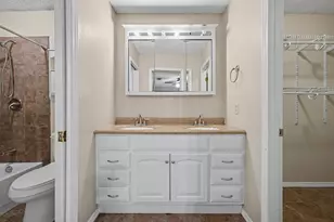 7226 Dogwood Terrace Dr, Pensacola, FL 32504 - Photo 8