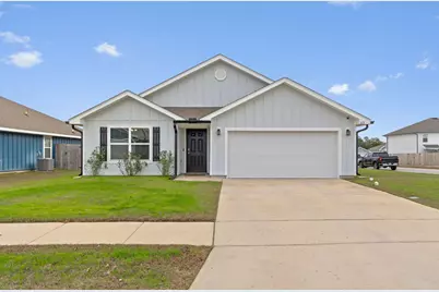219 Laurel Hl Street, Crestview, FL 32539 - Photo 1